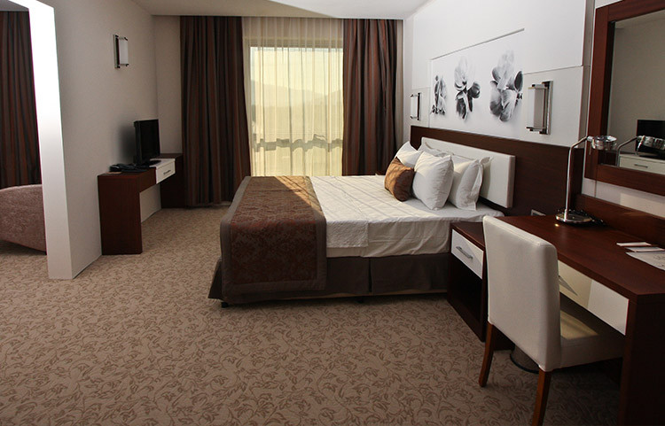 TUNA OTEL