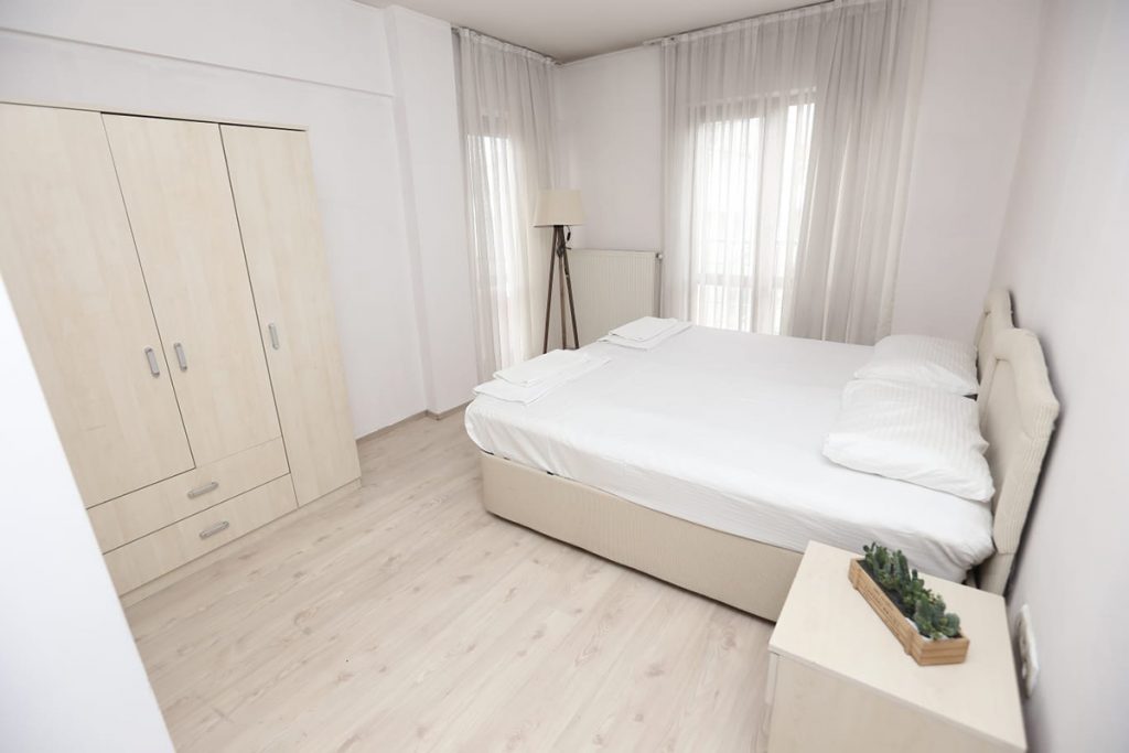 Midtown Suit Flat Mini Suit Flat Resimleri