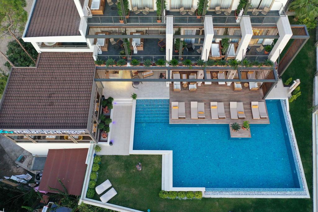 Melanippe Relaxing Hotel