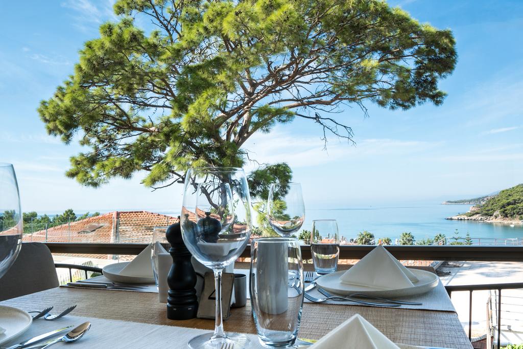 Melanippe Relaxing Hotel