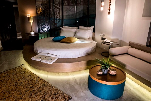 Melanippe Relaxing Hotel Suit Oda Resimleri