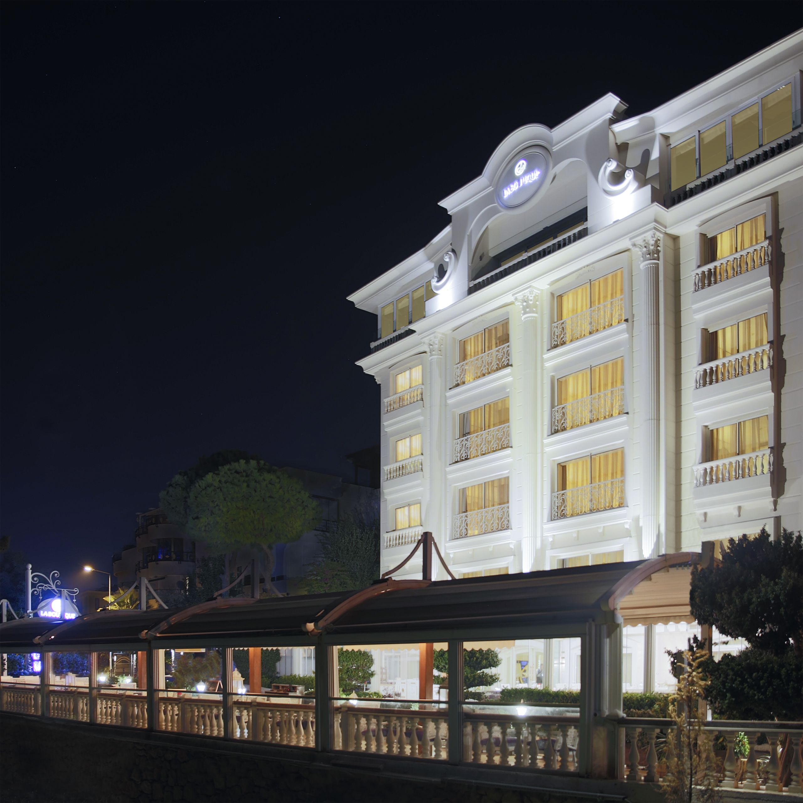 La Boutique Hotel