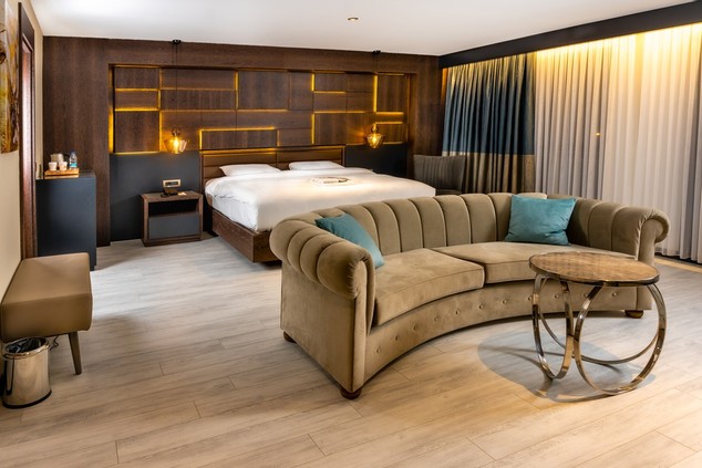 Executive Suite