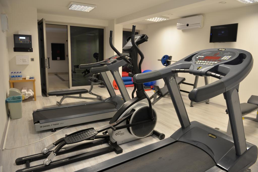 Ramada Hotel & Suites by Wyndham Kuşadası