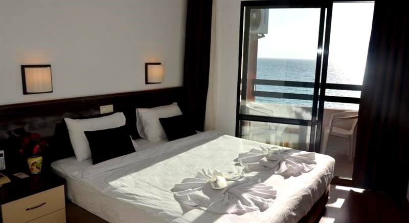 Sunday Beach Hotel Standart Oda Deniz Manzaralı Resimleri