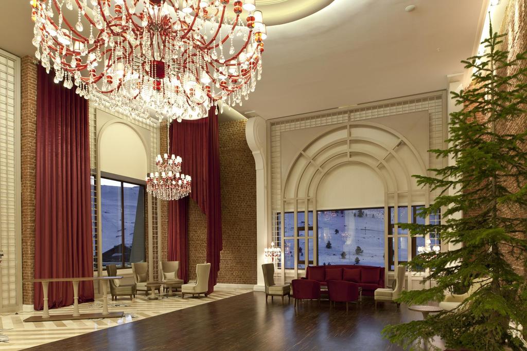 Kaya Palazzo Ski & Mountain Resort