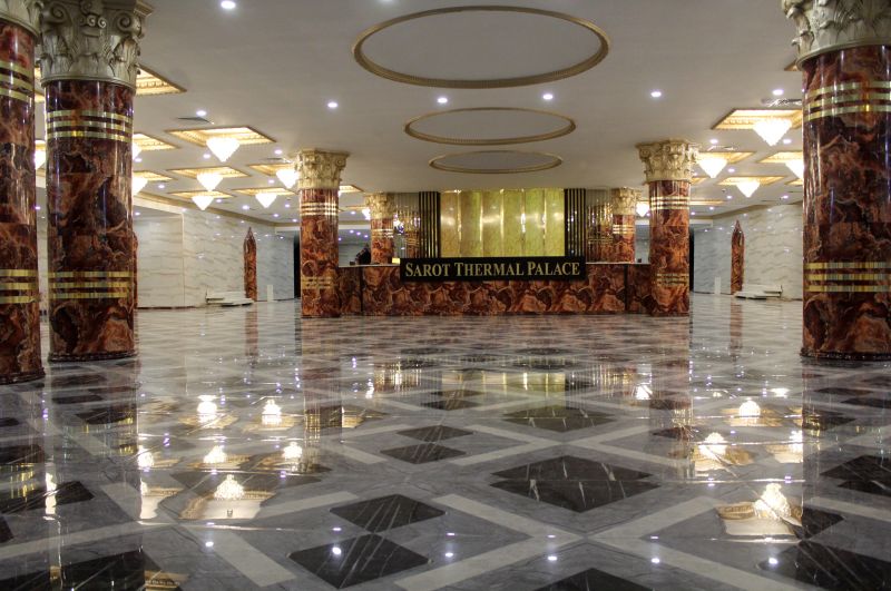 Sarot Thermal Palace Apart Hotel