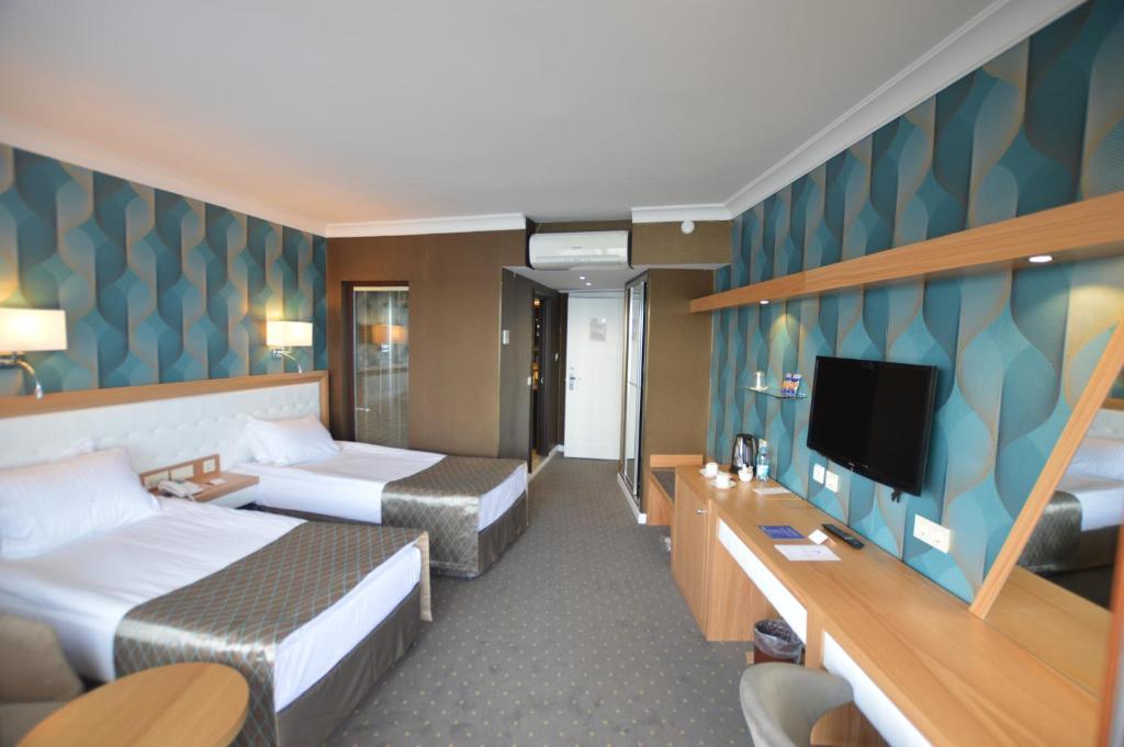 Deluxe Çift Kişilik veya İki Yataklı Oda - Deniz Manzaralı