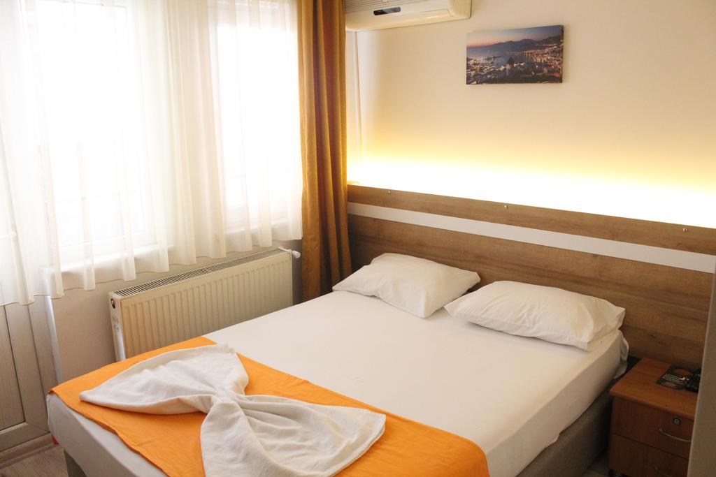 Grand Ece Hotel
