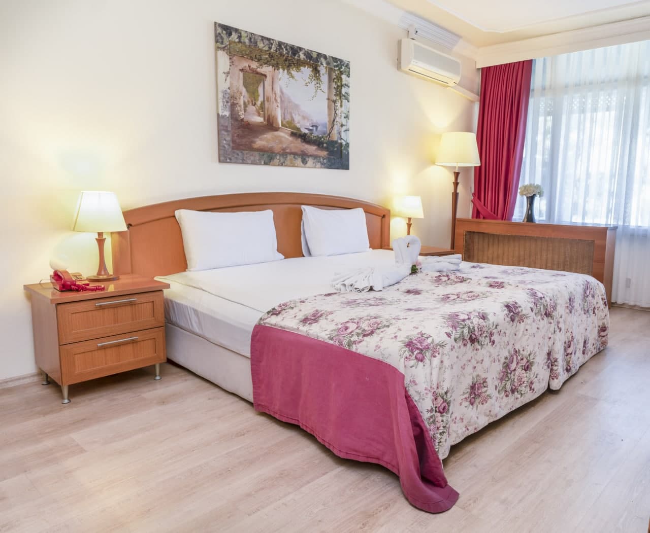 Troia Tusan Hotel Standart Oda Resimleri