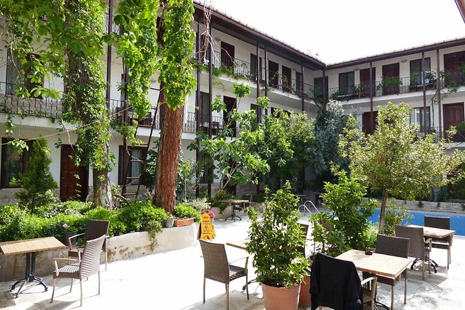 Koray Otel