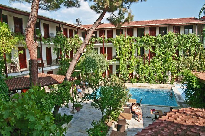 Koray Otel