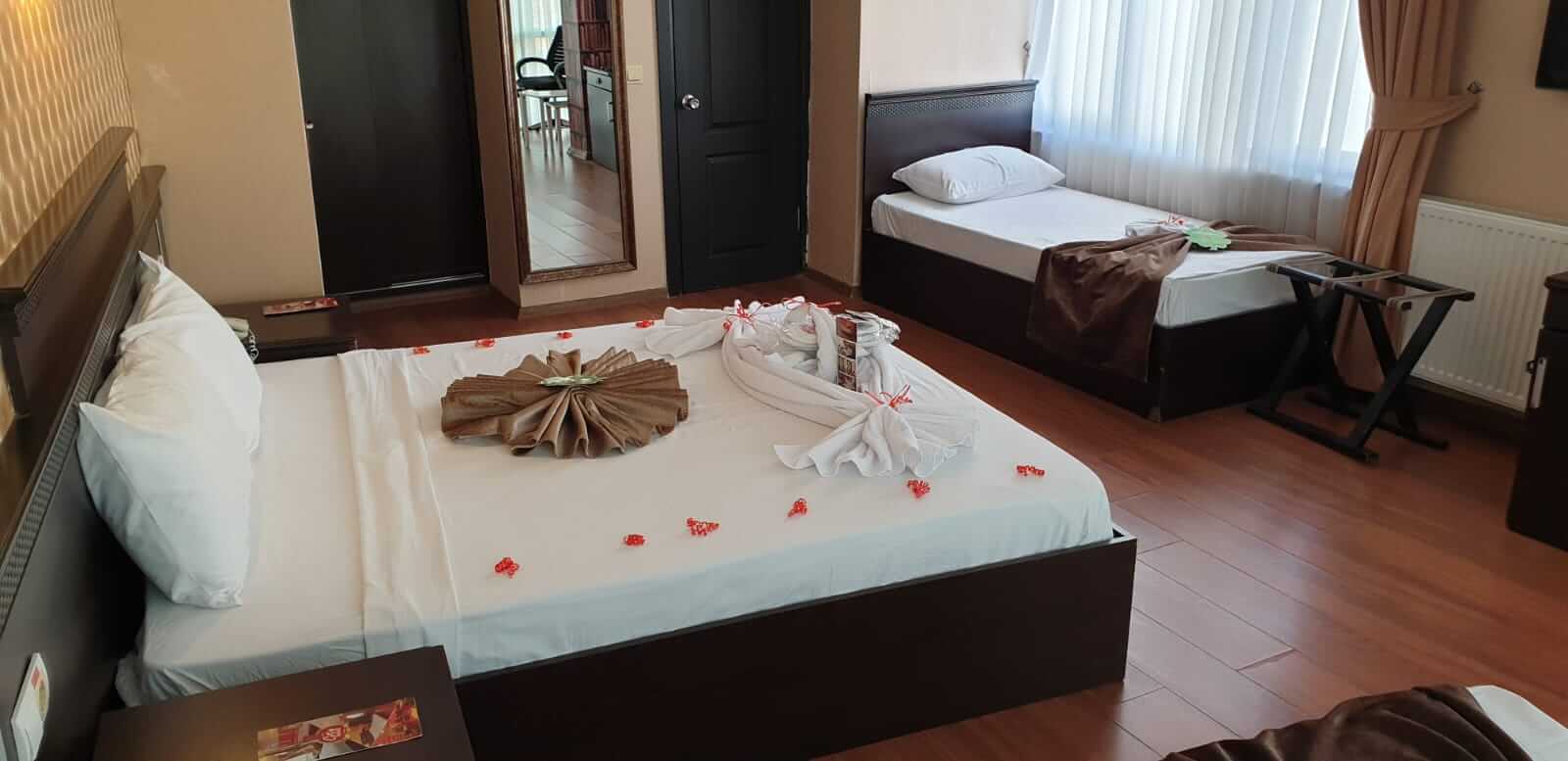Pamuk City Hotel Aile Odası Resimleri