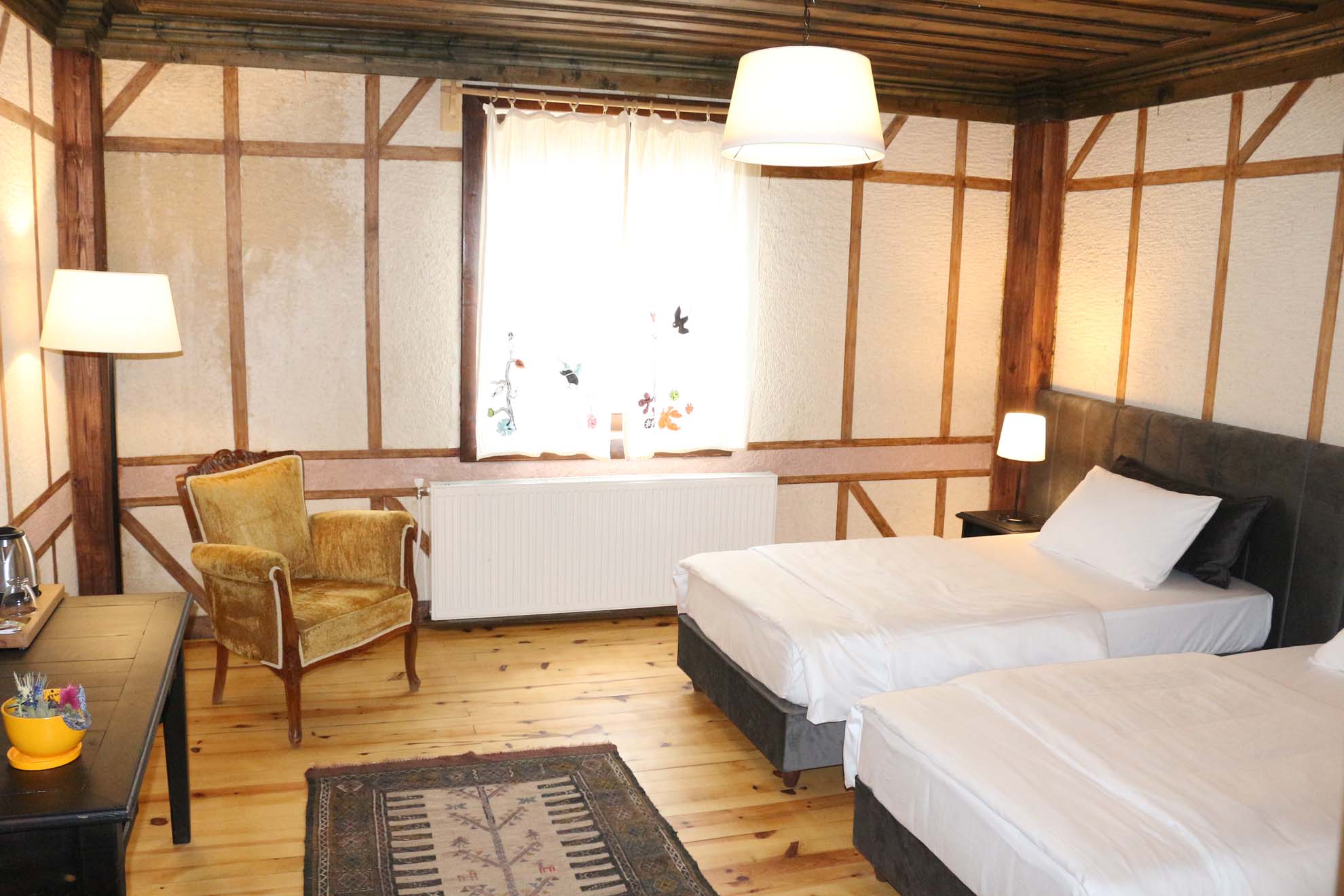 Zifin Hotel Standart Oda Resimleri