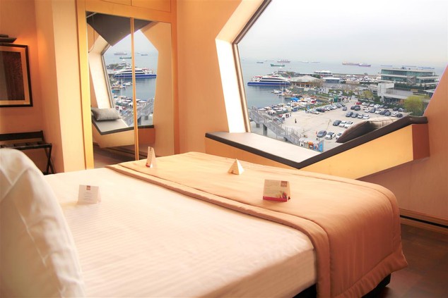 Rios Edition Hotel Jakuzili Deniz Manzaralı Premium Suite Resimleri