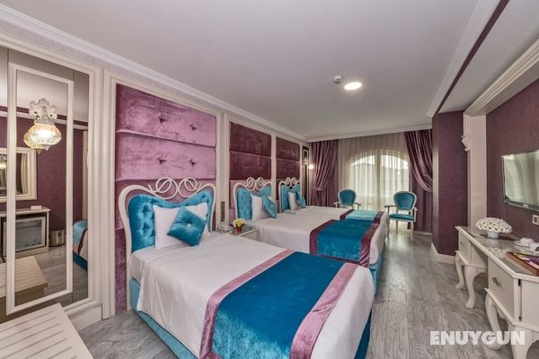 Marnas Hotels Deluxe Triple Room- İptal Edilemez Resimleri