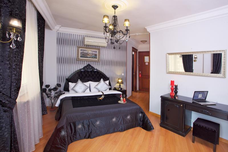 Hotel İpek Palas Family Oda - İptal Edilemez Resimleri