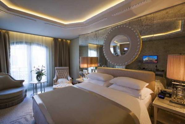 Deluxe Oda Şehir Manzaralı