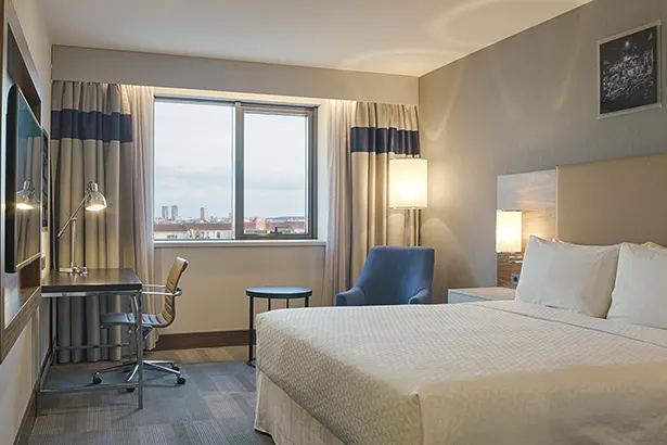 BOF Hotels Business Suit Resimleri