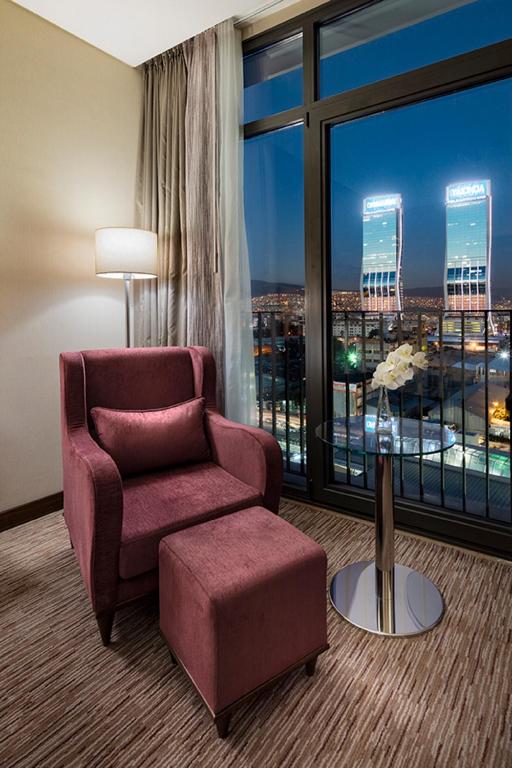 Hilton Garden Inn Suite Room