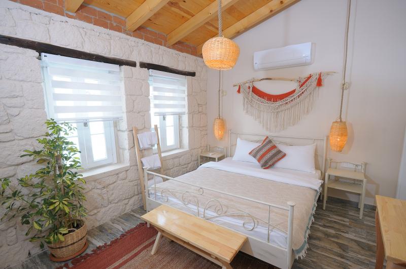 Hera Butik Otel Deluxe Oda Balkonsuz Resimleri