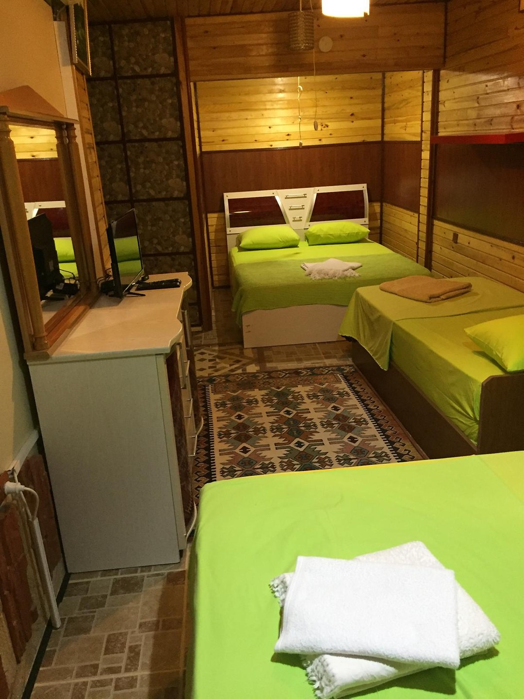 Ta?ev Butik Otel Çandarl?