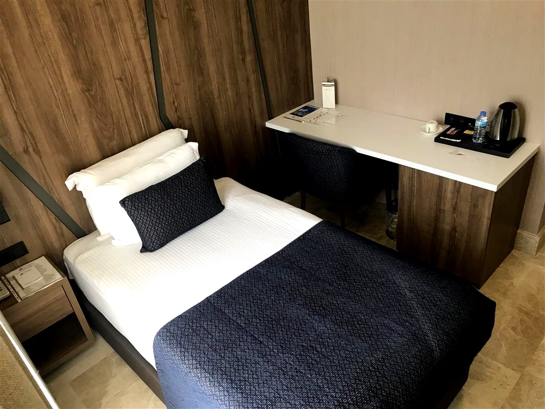 Extenso Hotel Tek Kişilik Standart Oda Resimleri