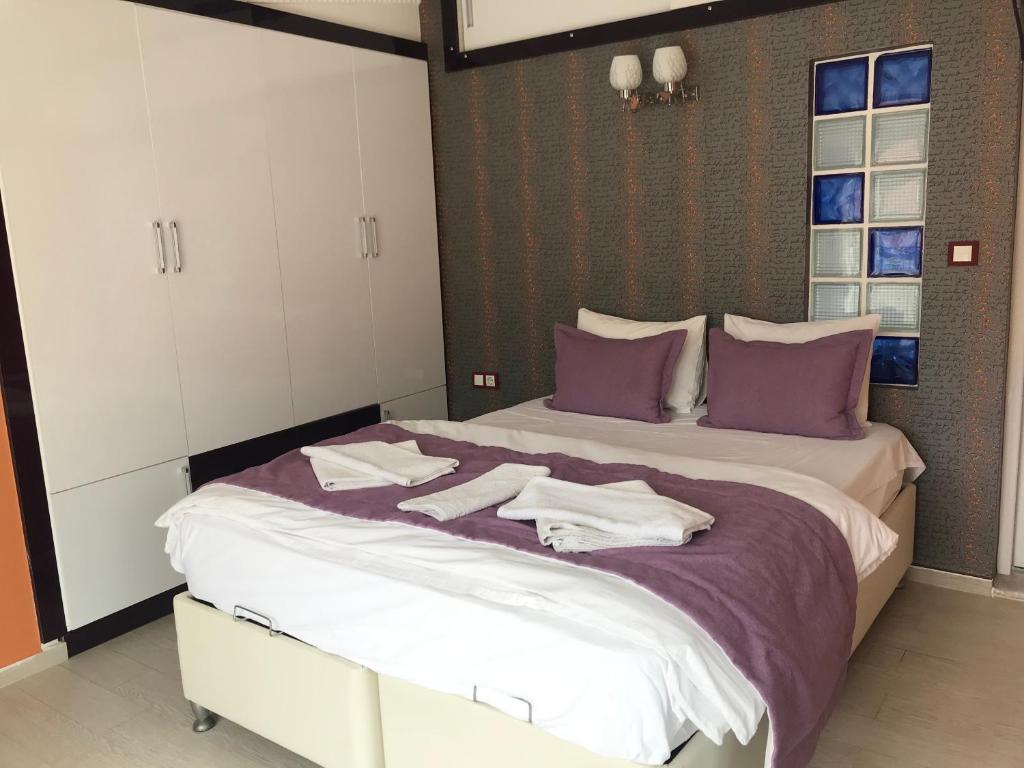 Tayfun Otel Mordo?an Deniz Manzaralı Bahçe Apart Resimleri
