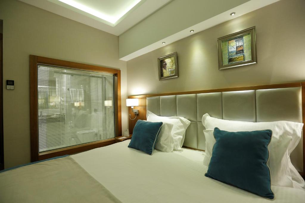 Best Western Premier Karşıyaka Junior Suit Oda Resimleri