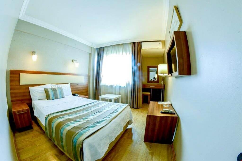 Wox Ew Hotel Standart Oda Resimleri