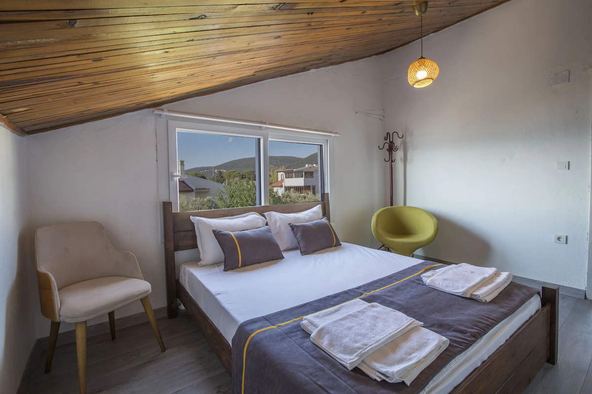 Surla Hotel Delüks Teraslı Deniz Manzaralı Oda Resimleri