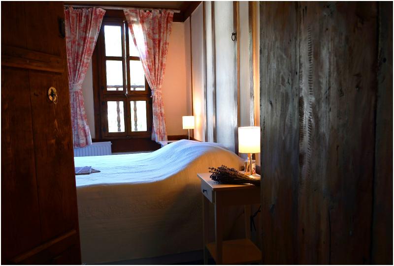 Benan Konak Otel Üç Kişilik Oda (Demet)  Resimleri