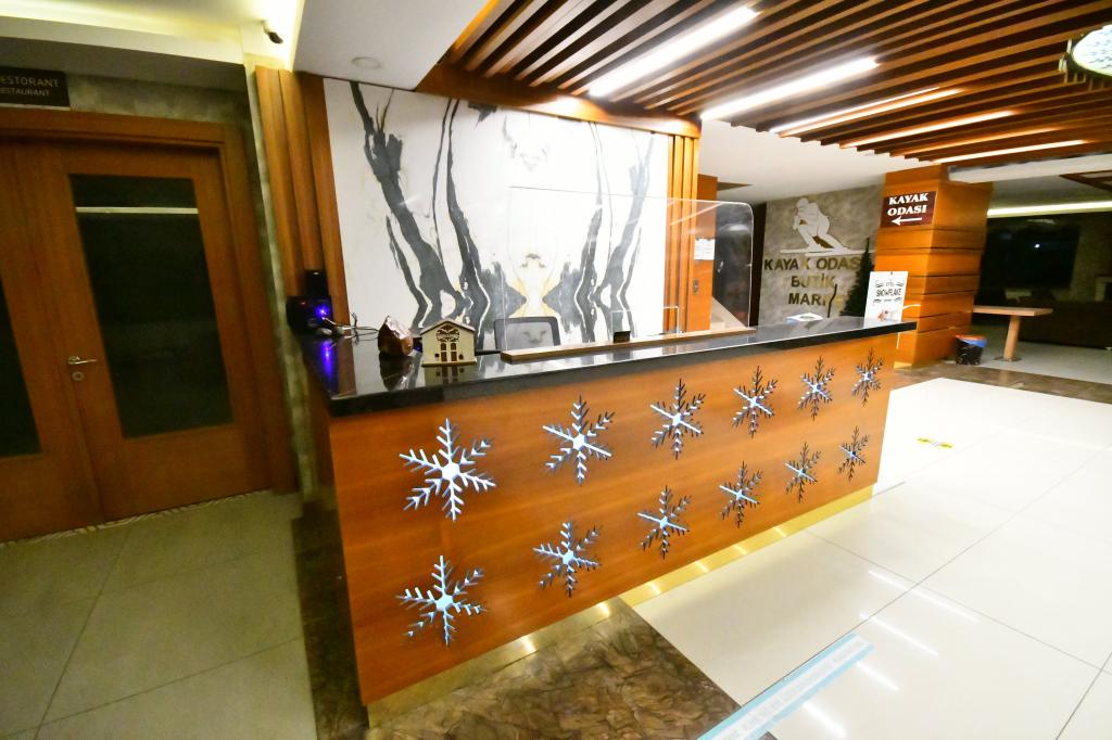 Snowflake Dağ Oteli