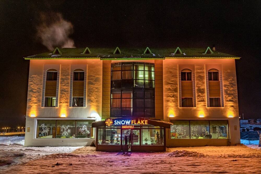 Snowflake Dağ Oteli