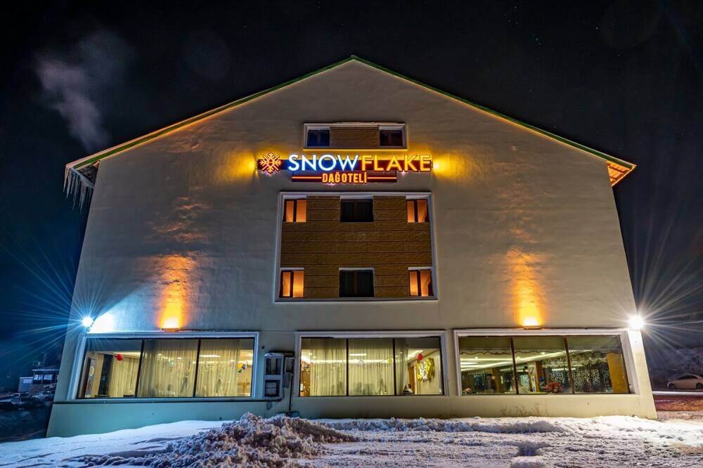 Snowflake Dağ Oteli