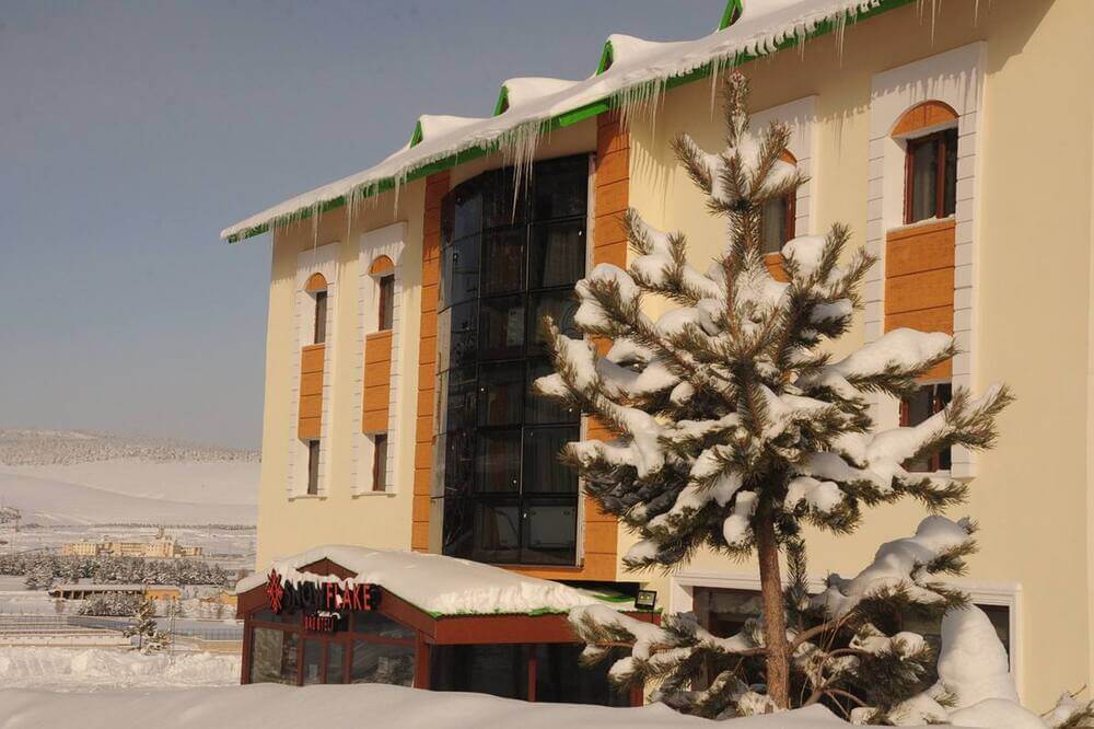 Snowflake Dağ Oteli