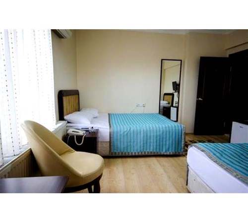 Kayı Otel Dört Kişilik Oda Resimleri