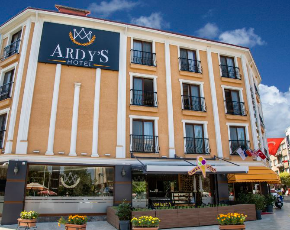 Ardy's Hotel