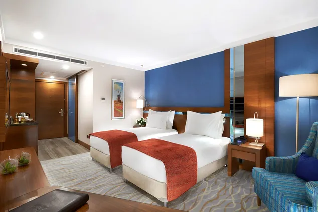 Divan Mersin Hotel Superior Deniz Manzaralı İki Tek Kişilik Yataklı Oda Resimleri