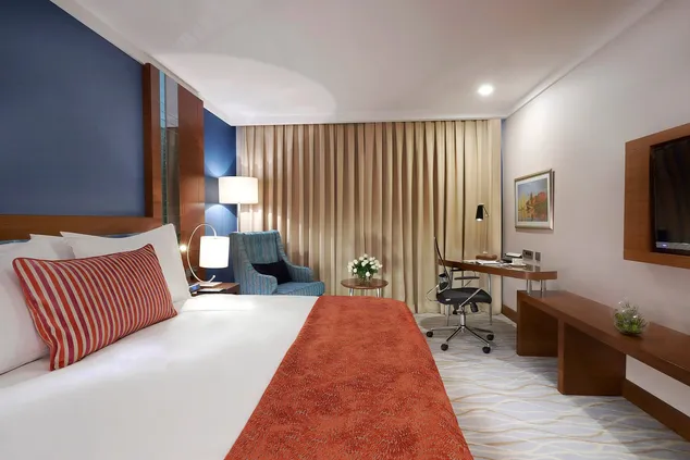 Divan Mersin Hotel Superior Tek Büyük Yataklı Oda Resimleri