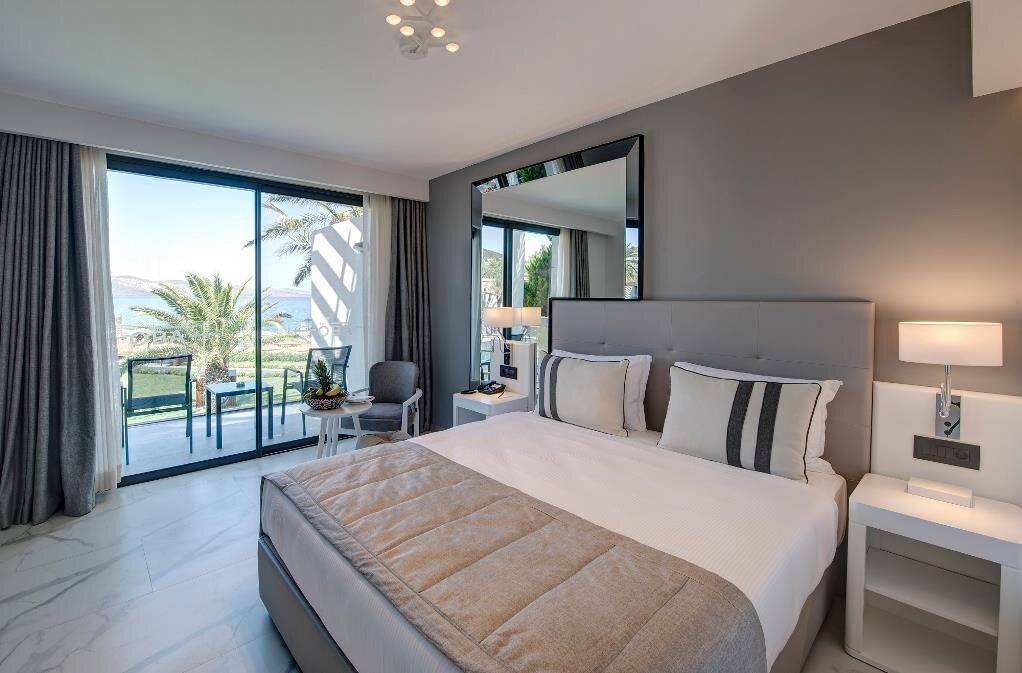 Premiere Room Plus Sea View