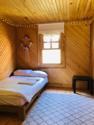 Uzun Irmak 2 Kişilik Ahşap Oda Resimleri