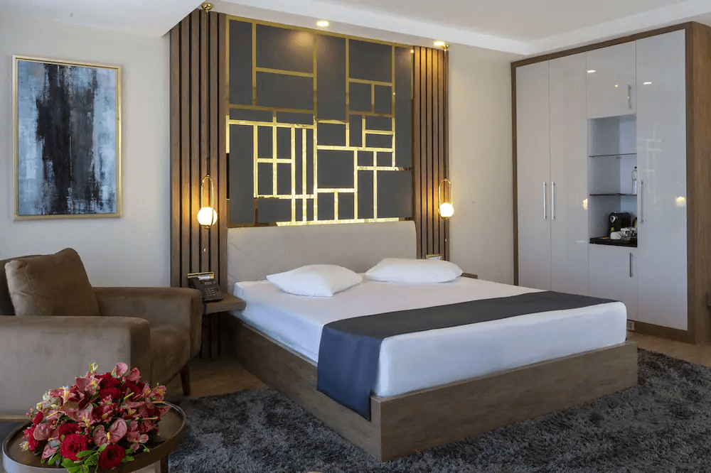 Deluxe Suite 1+1 Göl Manzaralı