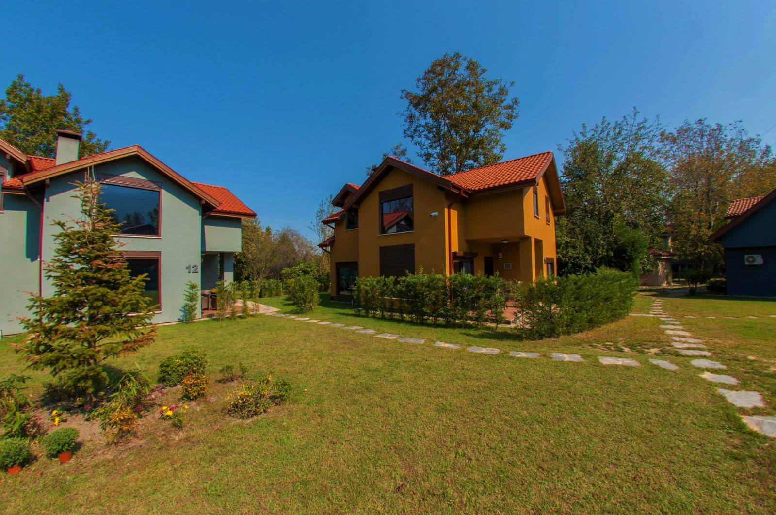 Villa Kırkpınar Sapanca (Junior Luxury Heated Pool) Dört Odalı Superior Villa Resimleri