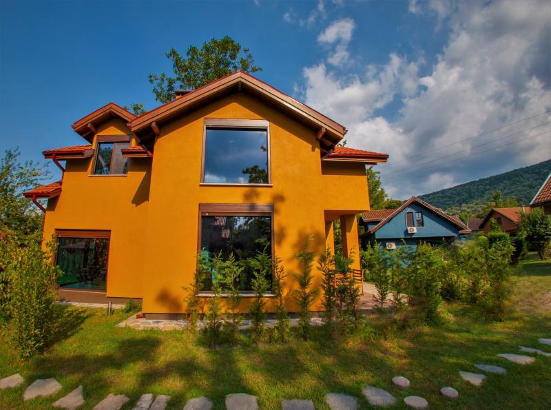 Villa Kırkpınar Sapanca (Junior Luxury Heated Pool)