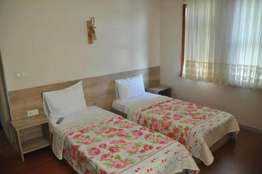Rumeli Konak Butik Otel Köşe Oda Twin Yataklı Resimleri